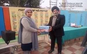 Rotary donating left over spectacles free to hospital Prabh Asra chandigarh